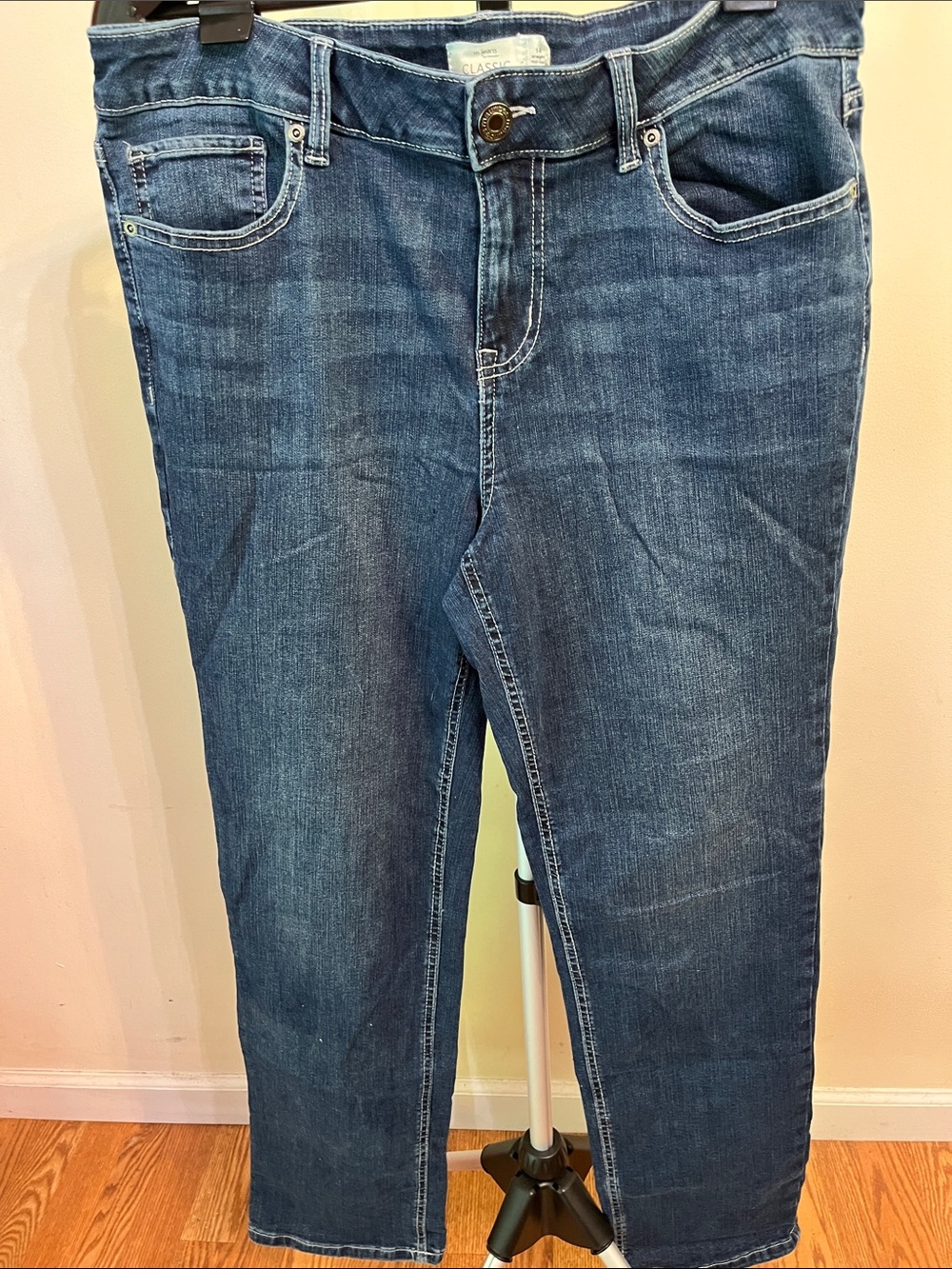 M jeans by Maurices Classic Straight-Leg Mid-Rise Women’s Jeans in Dark Blue - Picture 5 of 11